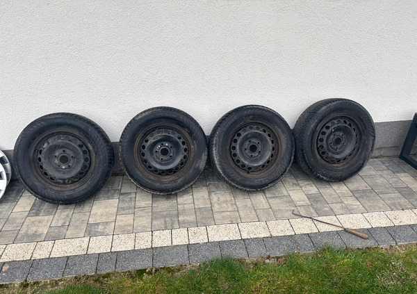 Volkswagen Golf cena 9100 przebieg: 419500, rok produkcji 2003 z Wiązów małe 79